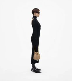 Marc Jacobs The Quilted Leather J Marc Bucket Bag CAMEL -Marc Jacobs MJI 2F3HCR045H01 230 F8F8F8 1 1 ALT7