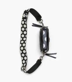 Marc Jacobs The Spots Snapshot BLACK/WHITE -Marc Jacobs MJI 2F3HCR069H01 005 F8F8F8 1 1 ALT4