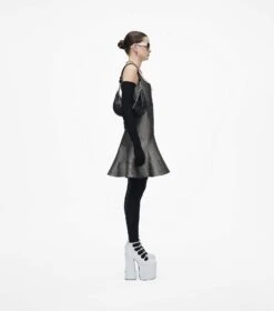 Marc Jacobs The Curve Bag BLACK -Marc Jacobs MJI 2F3HSH072H01 001 F8F8F8 1 1 ALT1