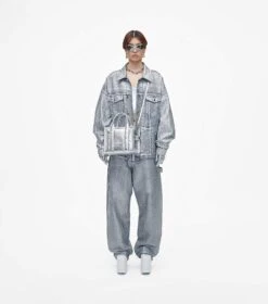 Marc Jacobs The Metallic Leather Small Tote Bag SILVER -Marc Jacobs MJI 2F3HTT004H01 040 F8F8F8 1 1 ALT1