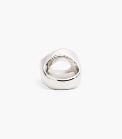 Marc Jacobs The Monogram Signet Ring LIGHT ANTIQUE SILVER -Marc Jacobs MJI 2F3JRN001J29 029 F8F8F8 1 1 ALT4