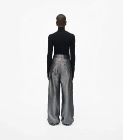Marc Jacobs The Reflective Oversized Jeans SILVER REFLECTIVE -Marc Jacobs MJI 2F3RBT003D12 058 F8F8F8 1 1 ALT3