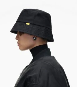 Marc Jacobs The Nylon Bucket Hat BLACK -Marc Jacobs MJI 2F3RRA005W13 001 F8F8F8 1 1 ALT2