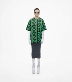 Marc Jacobs The Monogram Big T-Shirt GUNMETAL/APPLE -Marc Jacobs MJI 2F3RTP002C06 356 F8F8F8 1 1 ALT1