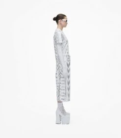 Marc Jacobs The Monogram Baby Tee SILVER/BRIGHT WHITE -Marc Jacobs MJI 2F3RTP006C17 113 F8F8F8 1 1 ALT2