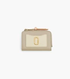 Marc Jacobs The Utility Snapshot Slim Bifold Wallet KHAKI MULTI -Marc Jacobs MJI 2F3SMP061S07 241 F8F8F8 1 1 MAIN 1