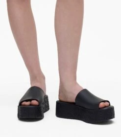 Melissa X Marc Jacobs Becky Platform Slide BLACK -Marc Jacobs MJI 2P3FWD111F01 001 F8F8F8 1 1 ALT1