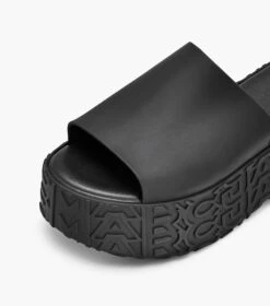 Melissa X Marc Jacobs Becky Platform Slide BLACK -Marc Jacobs MJI 2P3FWD111F01 001 F8F8F8 1 1 ALT4