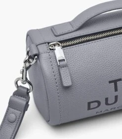 Marc Jacobs The Leather Duffle Bag WOLF GREY -Marc Jacobs MJI 2P3HDF003H01 050 F8F8F8 1 1 ALT5