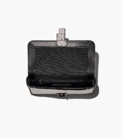 Marc Jacobs The Bi-Color J Marc Shoulder Bag BLACK/WHITE -Marc Jacobs MJI 2P3HSH025H01 005 F8F8F8 1 1 ALT6