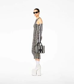 Marc Jacobs The Striped Small Tote Bag BLACK/WHITE -Marc Jacobs MJI 2P3HTT023H01 005 F8F8F8 1 1 ALT3