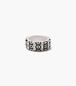 Marc Jacobs The Monogram Engraved Ring AGED SILVER -Marc Jacobs MJI 2P3JRN001J23 045 F8F8F8 1 1 ALT4