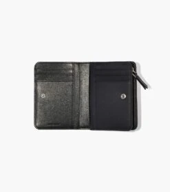 Marc Jacobs The Striped J Marc Mini Compact Wallet BLACK/WHITE -Marc Jacobs MJI 2P3SMP027S01 005 F8F8F8 1 1 ALT3
