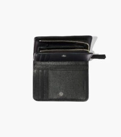Marc Jacobs The Striped J Marc Mini Compact Wallet BLACK/WHITE -Marc Jacobs MJI 2P3SMP027S01 005 F8F8F8 1 1 ALT4
