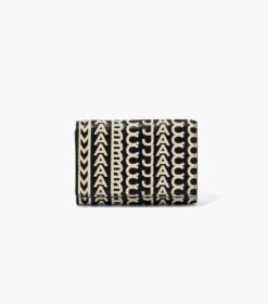 Marc Jacobs The Monogram Medium Trifold Wallet BLACK/WHITE -Marc Jacobs MJI 2P3SMP055S01 005 F8F8F8 1 1 MAIN 2