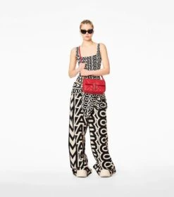 Marc Jacobs The Quilted Leather J Marc Shoulder Bag TRUE RED -Marc Jacobs MJI 2S3HSH007H03 617 F8F8F8 1 1 ALT3