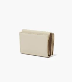 Marc Jacobs The J Marc Trifold Wallet CLOUD WHITE -Marc Jacobs MJI 2S3SMP005S01 123 F8F8F8 1 1 ALT1