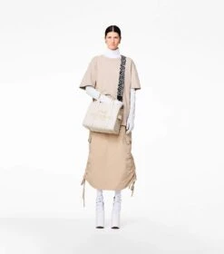 Marc Jacobs The Outline Logo Webbing Strap BLACK/SILVER -Marc Jacobs MJI 2S3SST001S02 018 F8F8F8 1 1 ALT2