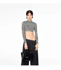 Marc Jacobs The Shiny Crinkle Leather Small Tote BLACK -Marc Jacobs MJI H065L01PF22 001 F8F8F8 1 1 ALT6