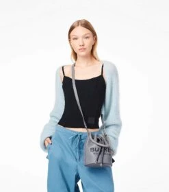 Marc Jacobs The Leather Bucket Bag WOLF GREY -Marc Jacobs MJI H652L01PF22 050 F8F8F8 1 1 ALT1