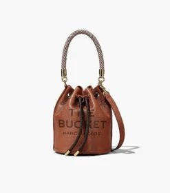 Marc Jacobs The Leather Bucket Bag ARGAN OIL -Marc Jacobs MJI H652L01PF22 212 F8F8F8 1 1 MAIN 2