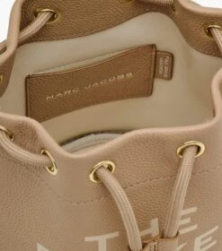 Marc Jacobs The Leather Bucket Bag CAMEL -Marc Jacobs MJI H652L01PF22 230 F8F8F8 1 1 ALT7