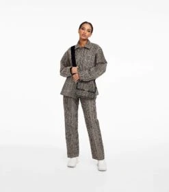 Marc Jacobs The Monogram J Marc Shoulder Bag BEIGE MULTI -Marc Jacobs MJI H955M06PF22 261 F8F8F8 1 1 ALT1