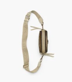 Marc Jacobs The Snapshot DTM KHAKI -Marc Jacobs MJI M0014867 223 F8F8F8 1 1 ALT8