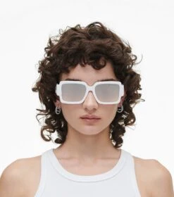 Marc Jacobs The Square Mirrored Sunglasses WHITE/GREY -Marc Jacobs MJI M8000850 057 F8F8F8 1 1 ALT1