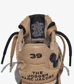 Marc Jacobs The Teddy Jogger BEIGE -Marc Jacobs MJI M9002354 260 F8F8F8 1 1 ALT5